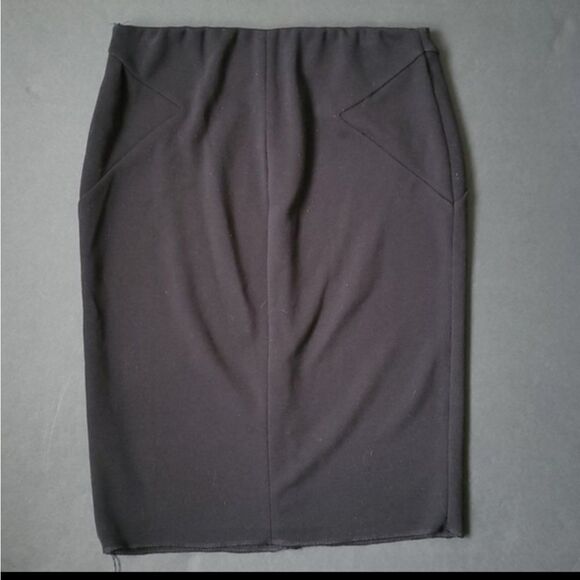 Elle Black Knit Pencil Skirt - Picture 6 of 8